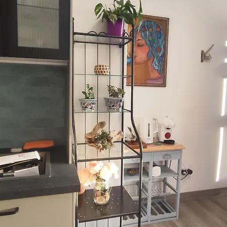 Magarinos Homestay *